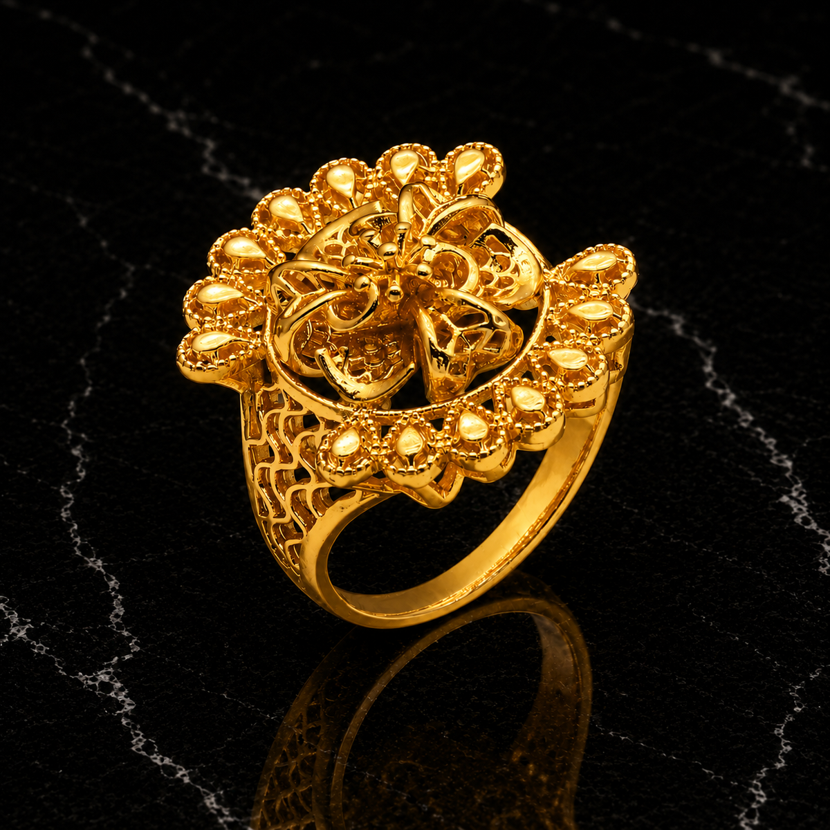Luba Crown Ring