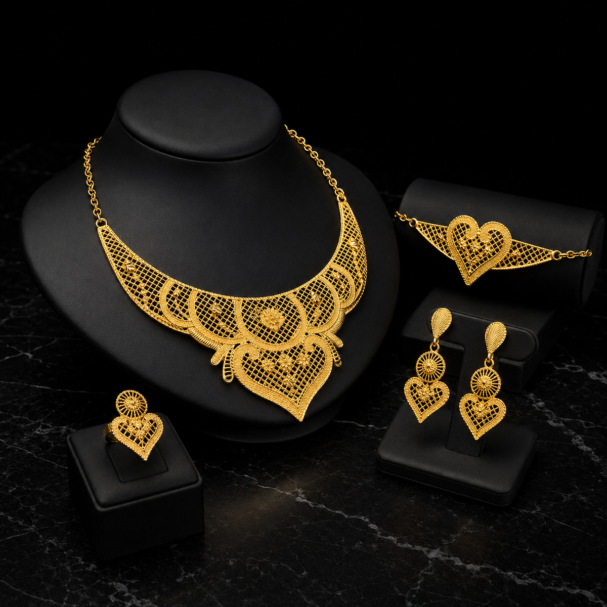 Wagadu Intertwined Hearts Set