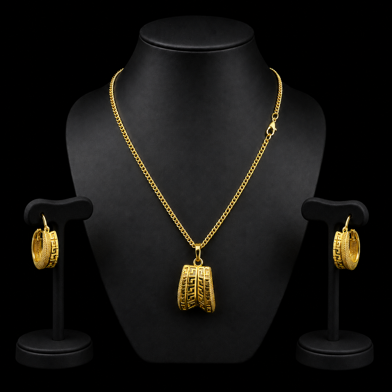 Meanders of Kuba adornment