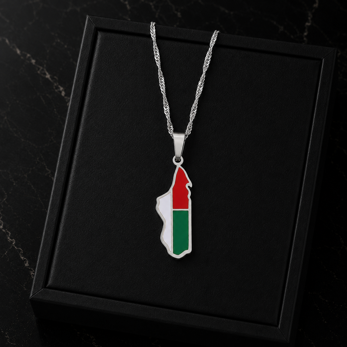 Madagascar Necklace